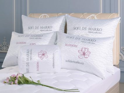Подушка Софи де Марко Blossom